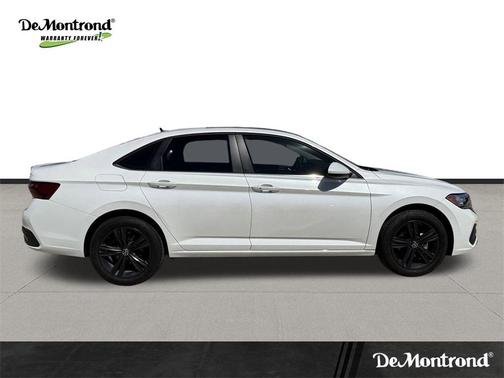 2023 Volkswagen Jetta 1.5T SE