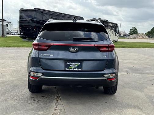 2022 Kia Sportage EX