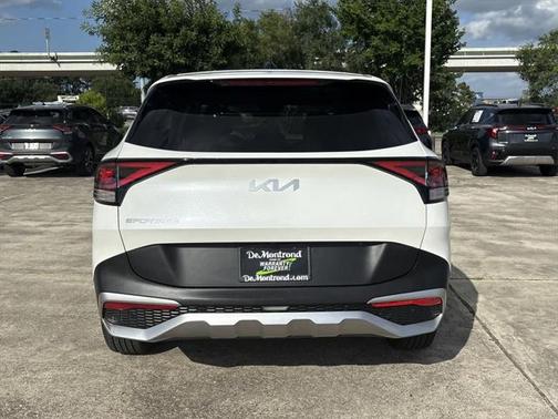 2024 Kia Sportage LX
