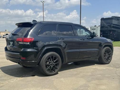 2018 Jeep Grand Cherokee Altitude