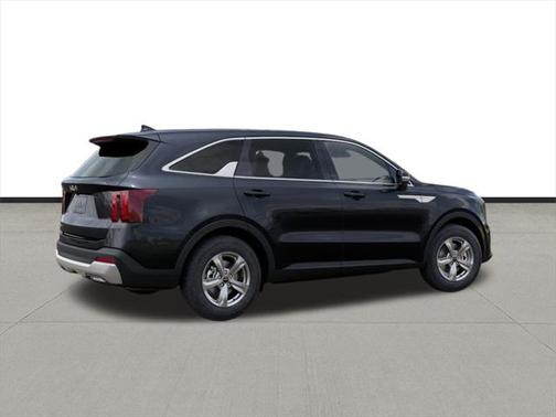 2025 Kia Sorento LX