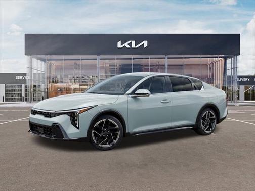 2025 Kia K4 GT-LINE AUTO