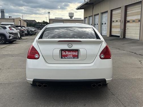 2008 Nissan Maxima SE