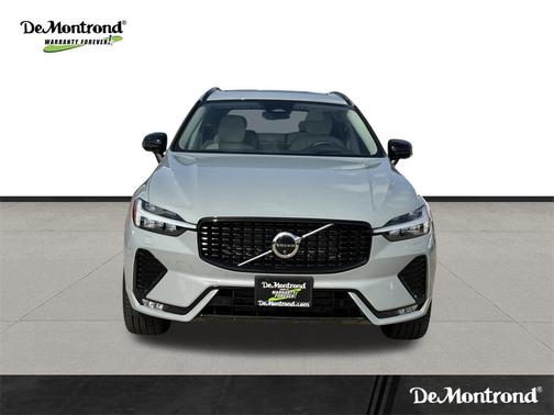 2025 Volvo XC60 B5 Ultra