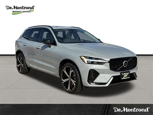 2025 Volvo XC60 B5 Ultra