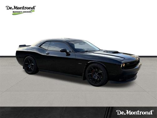2015 Dodge Challenger R/T Plus