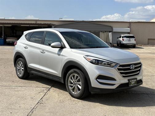 2018 Hyundai TUCSON SE