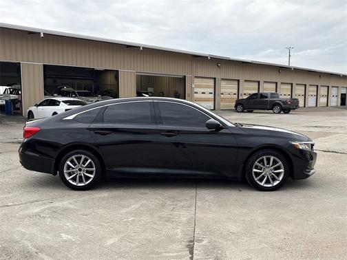 2022 Honda Accord LX 1.5T