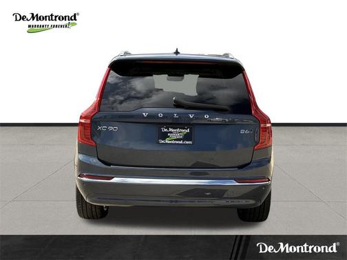 2023 Volvo XC90 B6 Plus 7-Seater