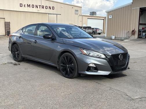 2022 Nissan Altima 2.5 SR