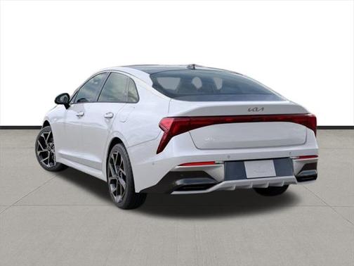 2025 Kia K5 EX