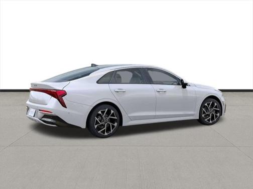 2025 Kia K5 EX