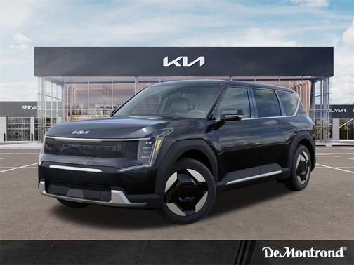 2026 Kia EV9 Light Long Range