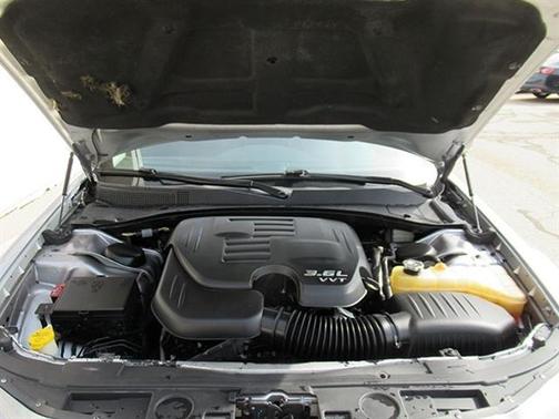 2015 Chrysler 300C Base