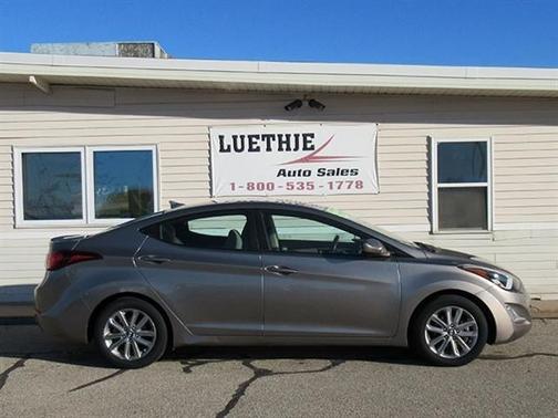 2014 Hyundai ELANTRA SE