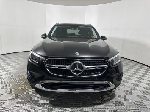 2023 Mercedes-Benz GLC 300 