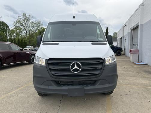 Arctic White 2023 Mercedes-Benz Sprinter 2500 High Roof