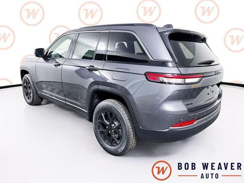 2026 Jeep Grand Cherokee Altitude