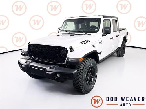 Bright White Clearcoat 2026 Jeep Gladiator Willys 4x4