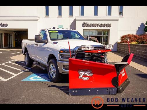 2025 RAM 2500 Tradesman Regular Cab 4x4 8' Box