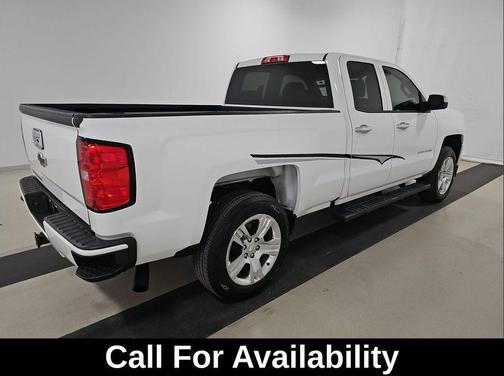 Summit White 2017 Chevrolet Silverado 1500 Custom