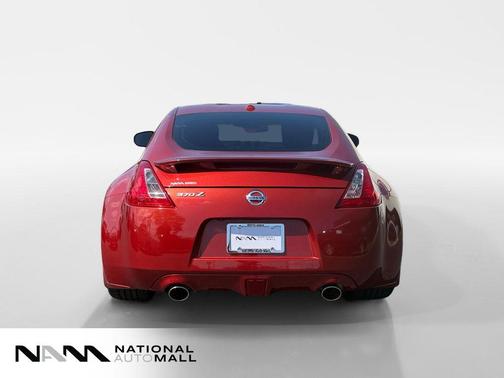 Magma Red Metallic 2014 Nissan 370Z Touring