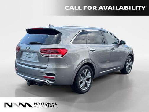 Titanium Silver 2017 Kia Sorento SX