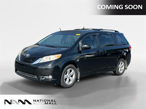 2013 Toyota Sienna LE