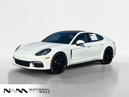 2019 Porsche Panamera 4
