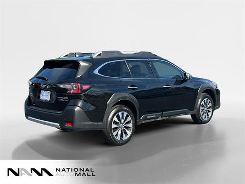 2023 Subaru Outback Touring XT