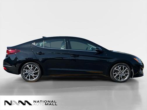 2019 Hyundai ELANTRA Limited