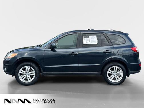 2011 Hyundai SANTA FE SE