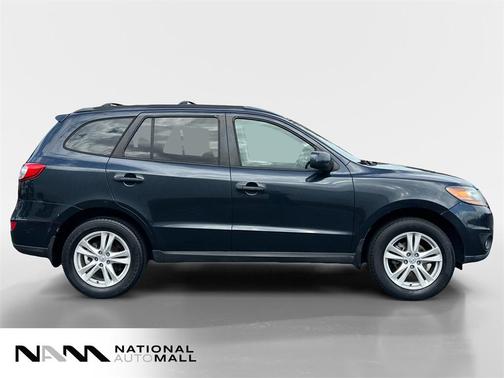 2011 Hyundai SANTA FE SE