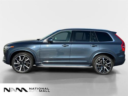 2020 Volvo XC90 T6 Momentum