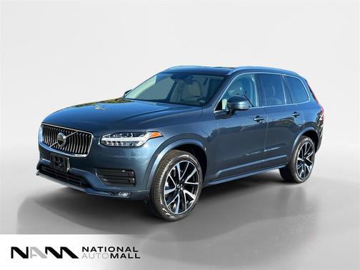 2020 Volvo XC90 T6 Momentum