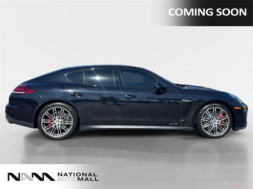 2015 Porsche Panamera GTS