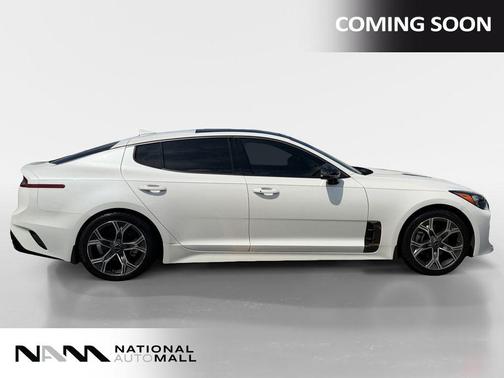 Snow White Pearl 2021 Kia Stinger GT-Line