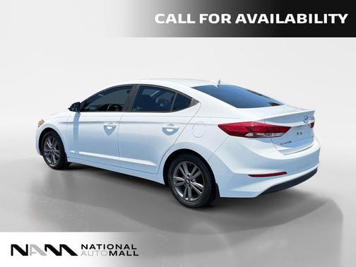 Quartz White Pearl 2017 Hyundai ELANTRA SE