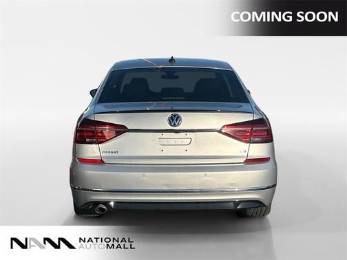 2019 Volkswagen Passat 2.0T R-Line