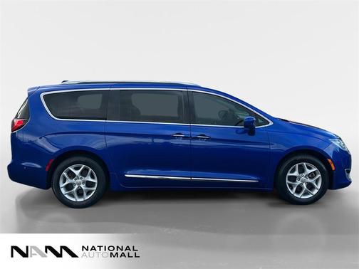 2019 Chrysler Pacifica Touring-L Plus