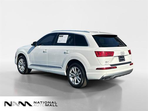 2019 Audi Q7 45 Premium