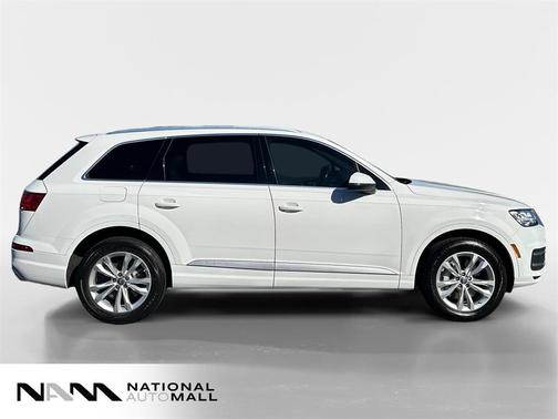 2019 Audi Q7 45 Premium