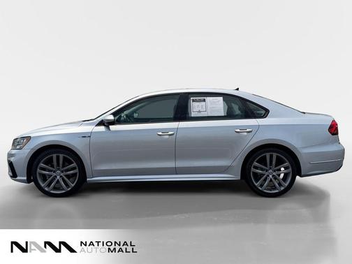 Reflex Silver Metallic 2018 Volkswagen Passat 2.0T R-Line
