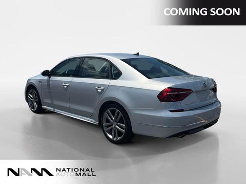 Reflex Silver Metallic 2018 Volkswagen Passat 2.0T R-Line