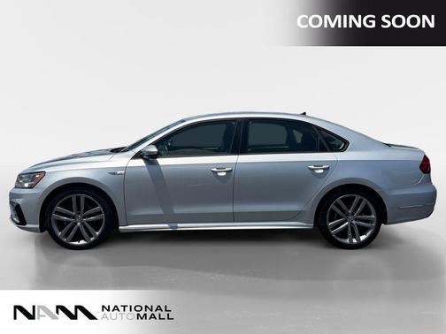Reflex Silver Metallic 2018 Volkswagen Passat 2.0T R-Line