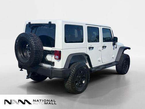 Bright White Clearcoat 2015 Jeep Wrangler Unlimited Sport