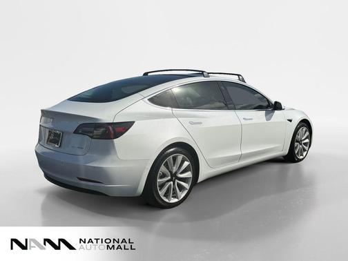 Pearl White Multi-Coat 2019 Tesla Model 3 Performance