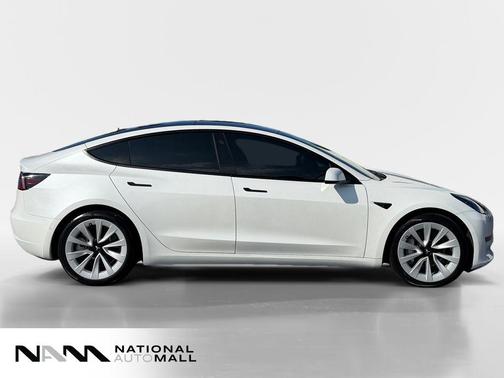 Pearl White Multi-Coat 2021 Tesla Model 3 Long Range