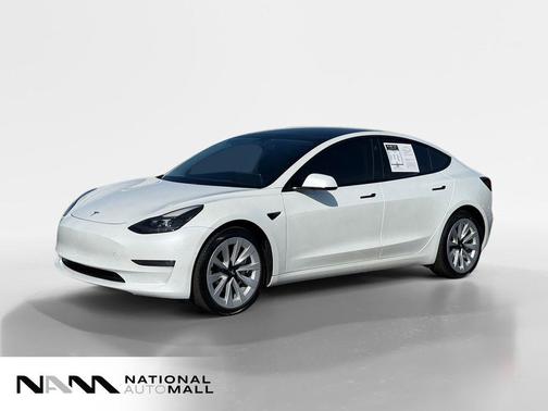 Pearl White Multi-Coat 2021 Tesla Model 3 Long Range