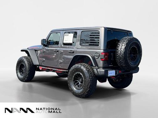 Granite Crystal Metallic Clearcoat 2019 Jeep Wrangler Unlimited Rubicon